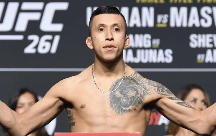 25-year-old UFC’s fighter, Jeff Molina affirms to being a bisexual after oral video of him with another man leaked online