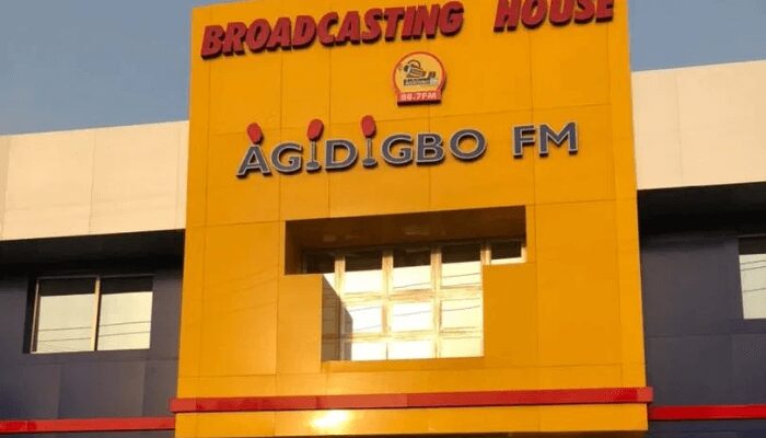 Agidigbo FM